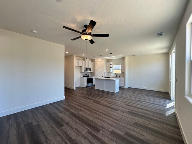 Building Photo - Newly built home coming soon!