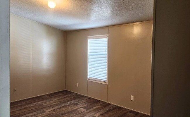 Building Photo - 30403 Red Adler Cir