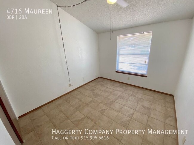 Building Photo - 4716 Maureen-