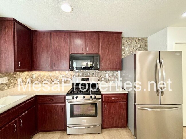 Building Photo - 11433 Mountain View Dr