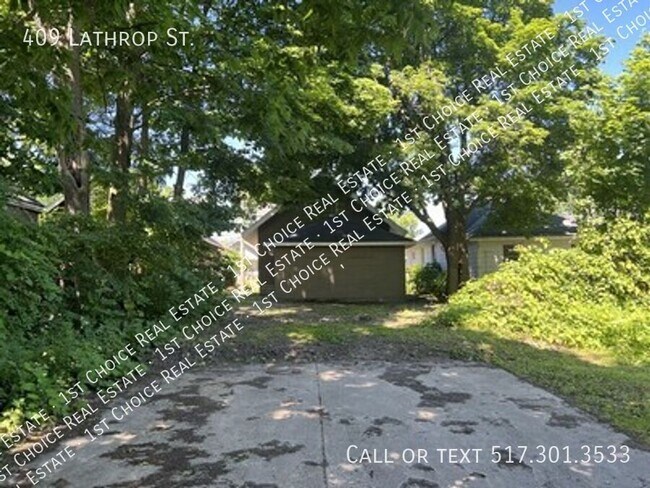 Building Photo - 409 Lathrop St
