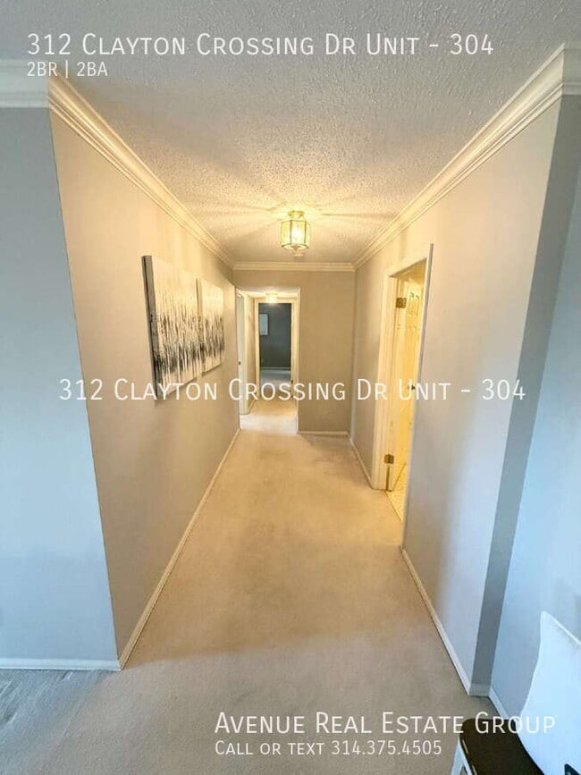 Building Photo - 312 Clayton Xing Dr