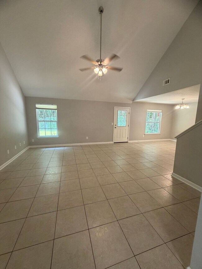 Building Photo - 4BR/3BA Home For Rent