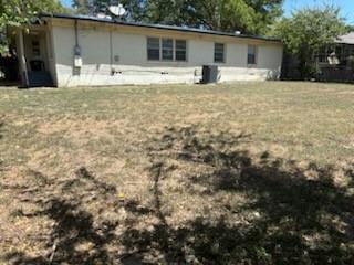 Building Photo - 3363 Cromart Ave