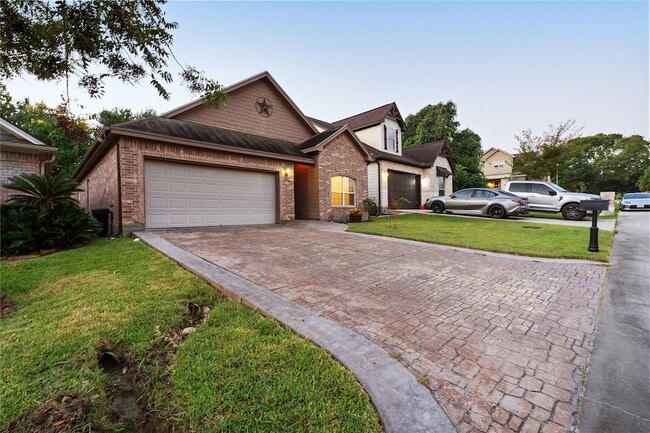 Building Photo - 111 Harbour Town Cir