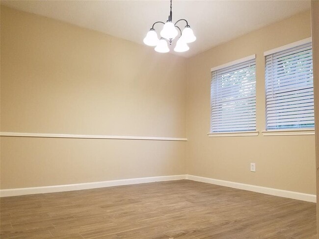 Building Photo - 17811 Smooth Rock Falls Dr