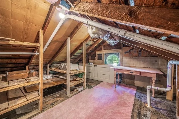 Upper Attic Storage - 2020 Superior Ave