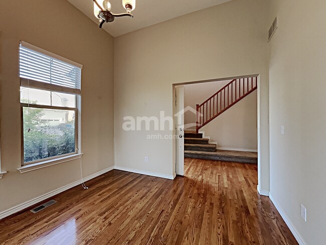 Building Photo - 12204 Hannibal St