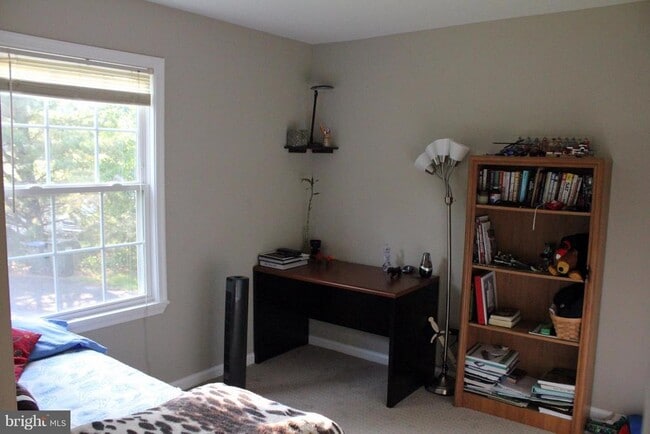 Building Photo - 13501 Clear Lake Ct