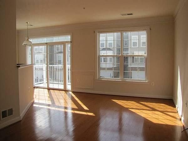 Building Photo - 13612 Venturi Ln