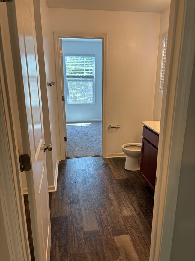 Building Photo - August Rent Free - Elegant, Modern Home in...