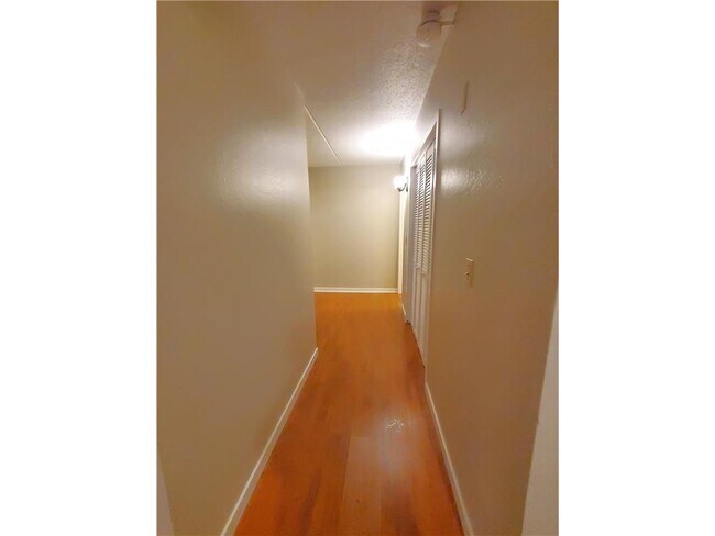 Building Photo - 1485 Wildcat Ct