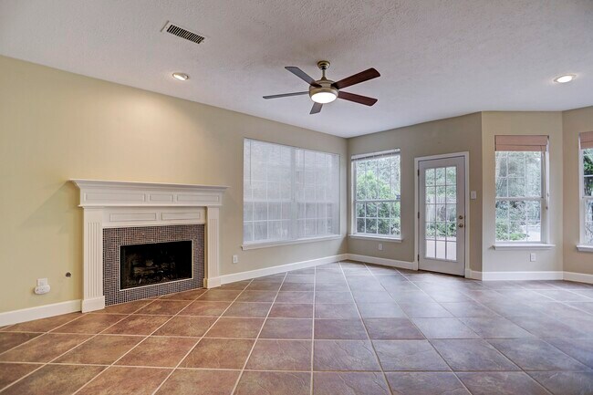 Building Photo - 147 N Willow Point Cir