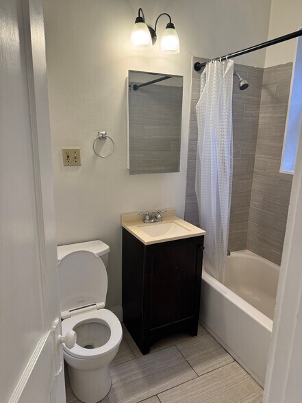 Building Photo - 45 Hemenway St