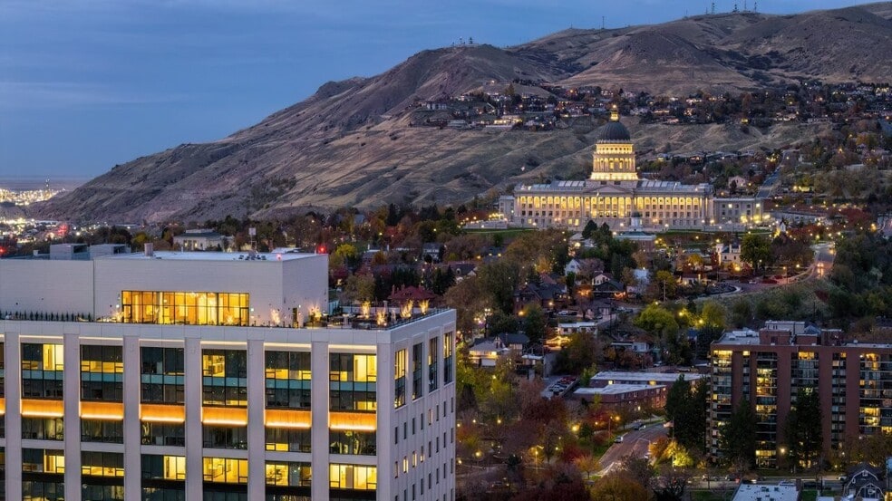 Primary Photo - Seraph