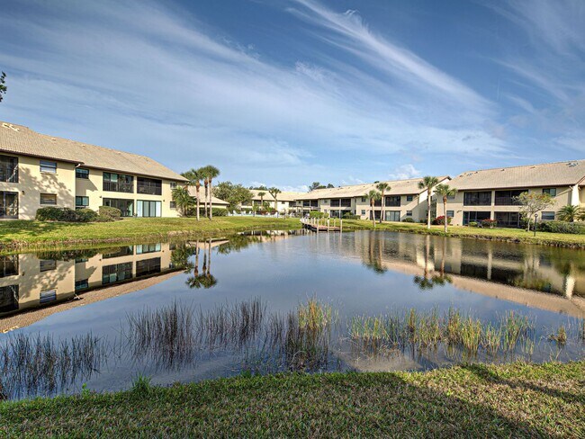 Building Photo - 2BD/2BA Mission Lakes Condo