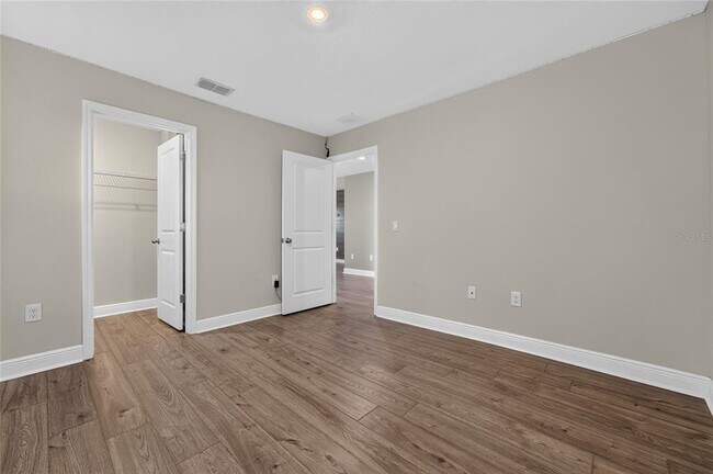 Building Photo - 3207 Palatka St