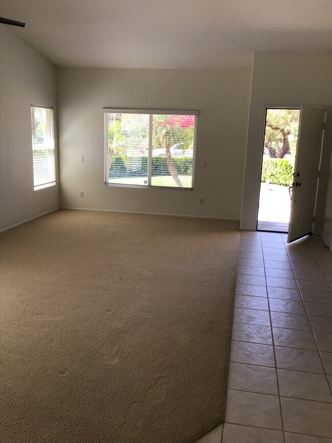 Building Photo - 2220 N Paseo de Anza