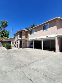 Building Photo - 4845 E Lane Ave