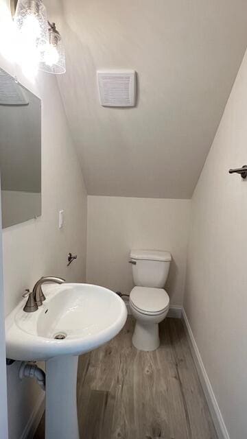 Building Photo - 1916 Cypress Ln