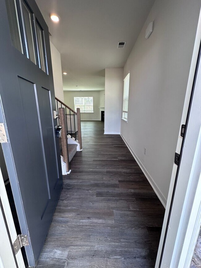 Building Photo - Brand-New  5-Bedroom Home in the Hamptons at Hickory with Modern Upgrades and Move-In Ready Comfort