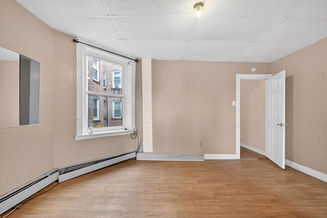 Building Photo - 584 Avenue C