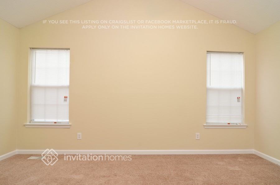 Building Photo - 124 Woodmill Ct