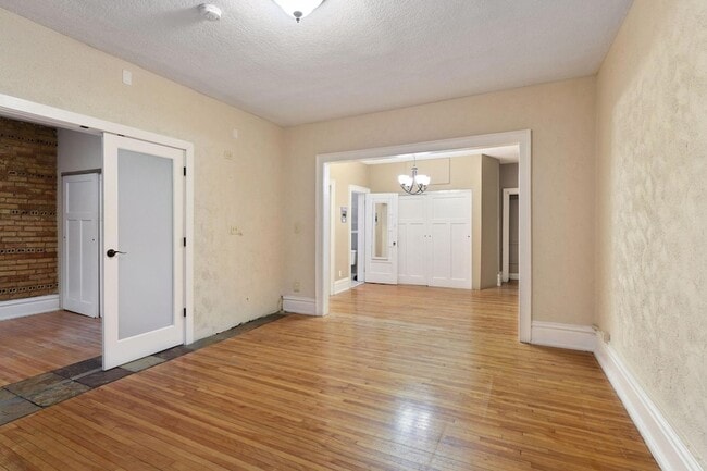Building Photo - 1204 Harmon Pl