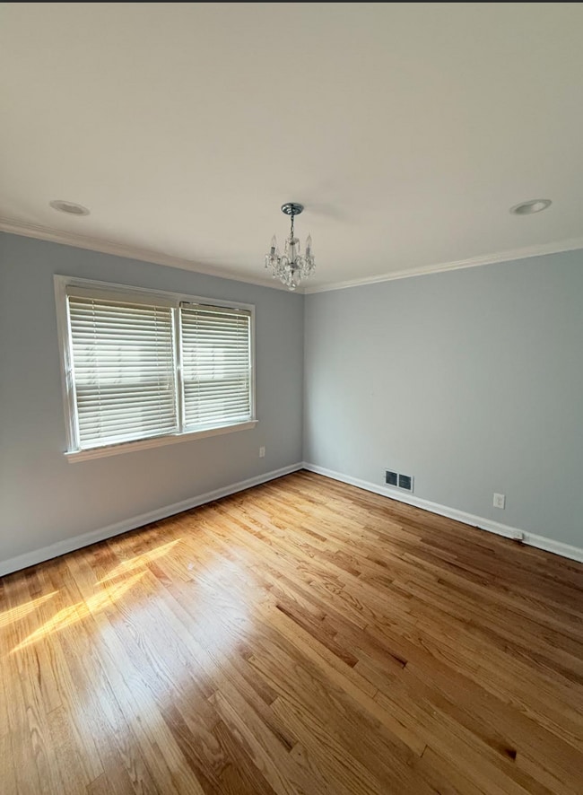 Building Photo - 25 Brookside Terrace