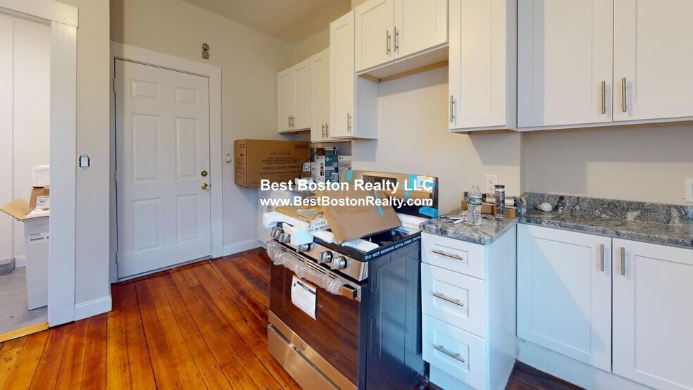 Building Photo - 309 Hurley St