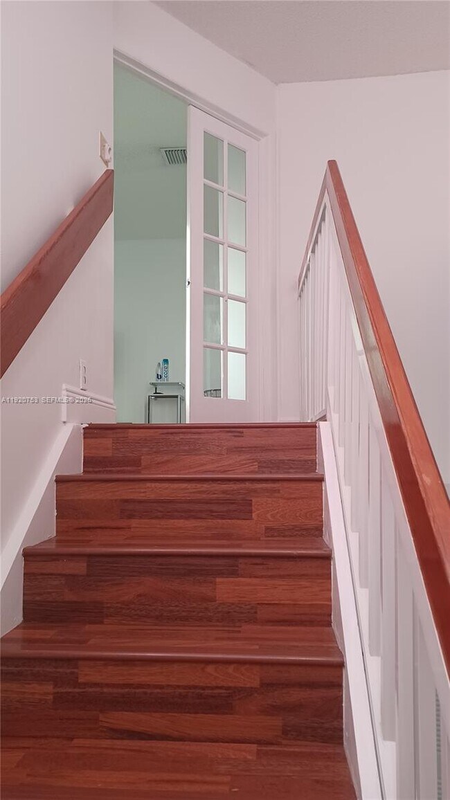 Building Photo - 13915 SW 91st Terrace