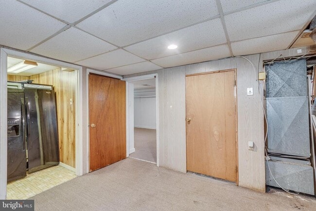 Building Photo - 427 Buttonwood St