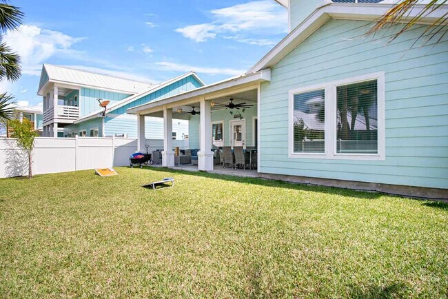 Building Photo - 156 Royal Sands Blvd