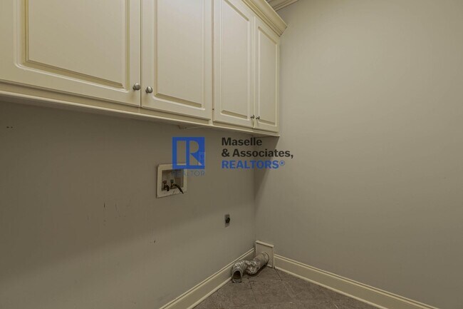 Building Photo - 3 Bed/2 Bath Home in Madison in Devlin Spr...