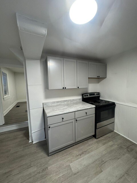 Building Photo - 409 Beech St