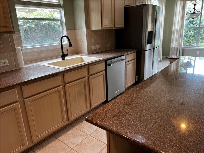 Building Photo - 9326 Oratorio Ct