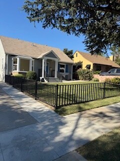 Building Photo - 1235 Allen Ave