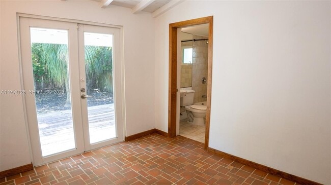 Building Photo - 796 NE 88th St