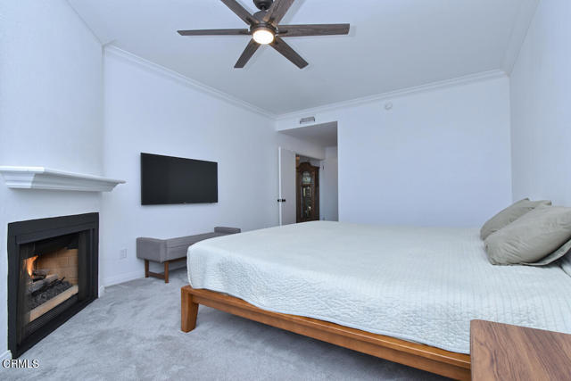 Building Photo - 5534 Encino Ave