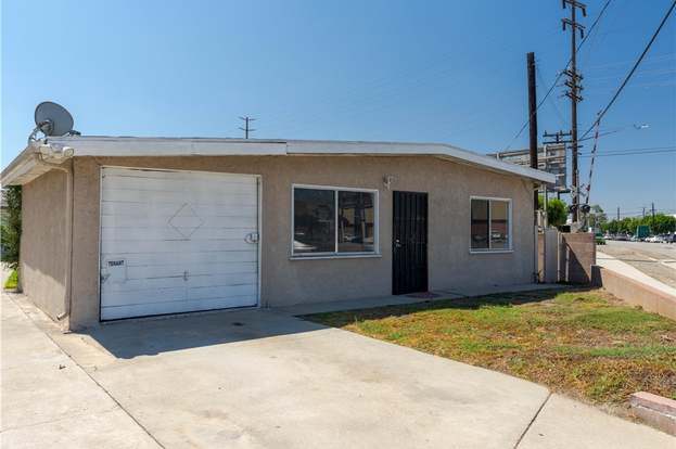 Building Photo - 9412 Nance Ave