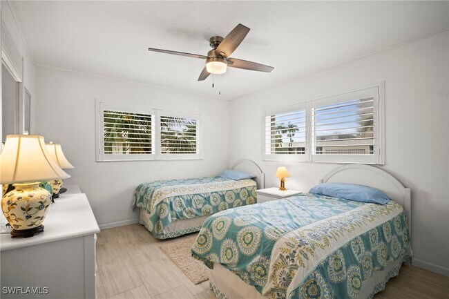 Building Photo - 2100 Gulf Shore Blvd N