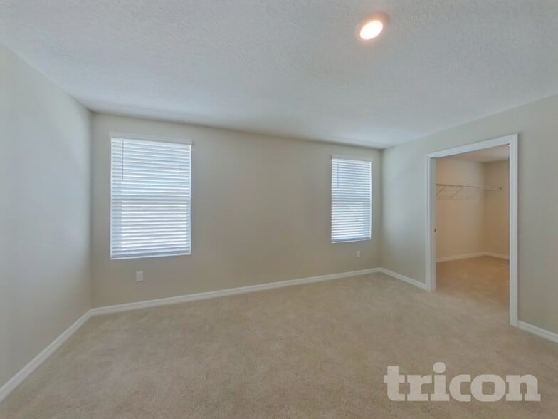 Building Photo - 10734 Hidden Banks Gln