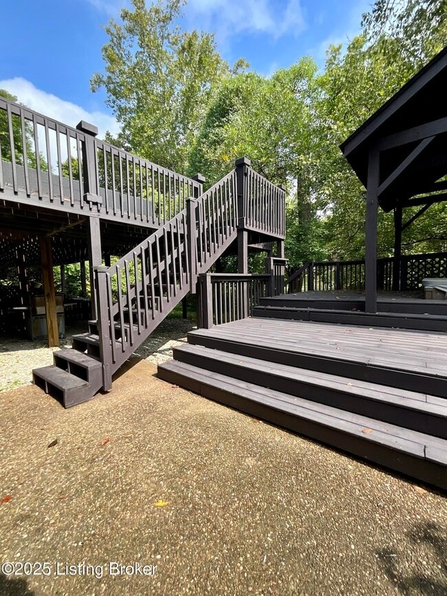 Building Photo - 2411 Chadford Way