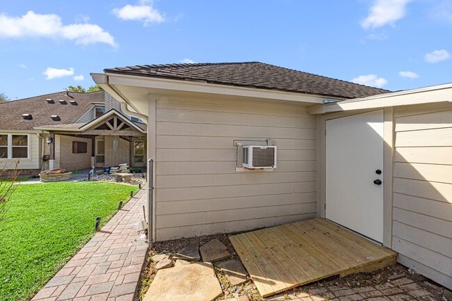 Building Photo - 12502 Pebble Way Ct