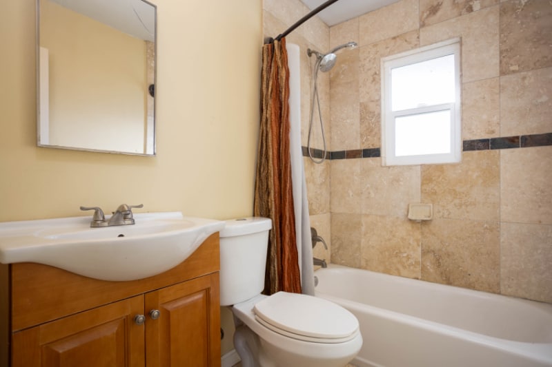 Building Photo - 9503 Medina Dr