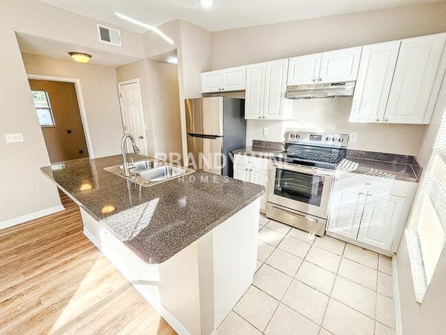 Building Photo - NEW Lower Rental Rate Leasing Special: Mar...