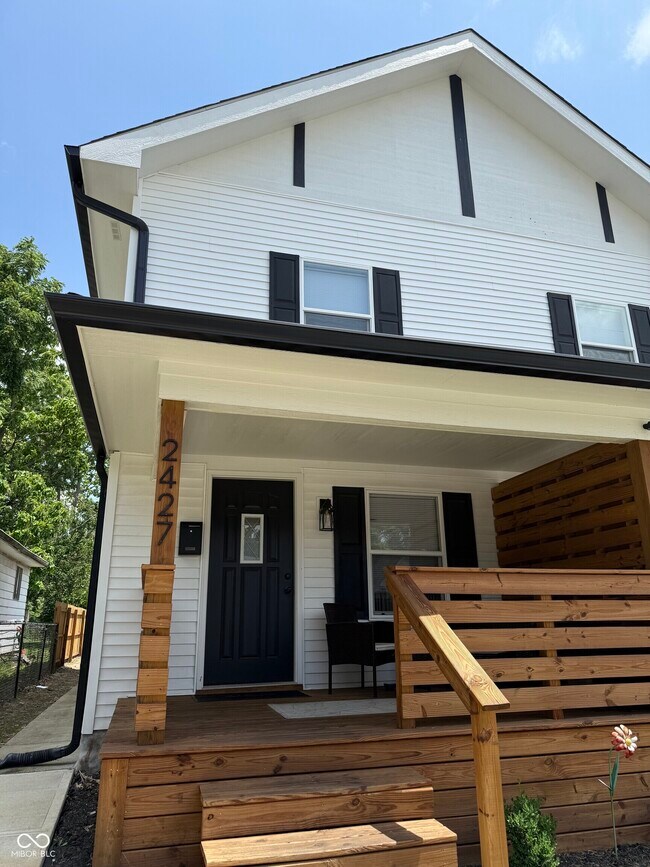 Building Photo - 2427 N Olney St