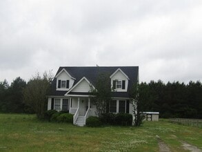 Building Photo - 150 Morristown Rd