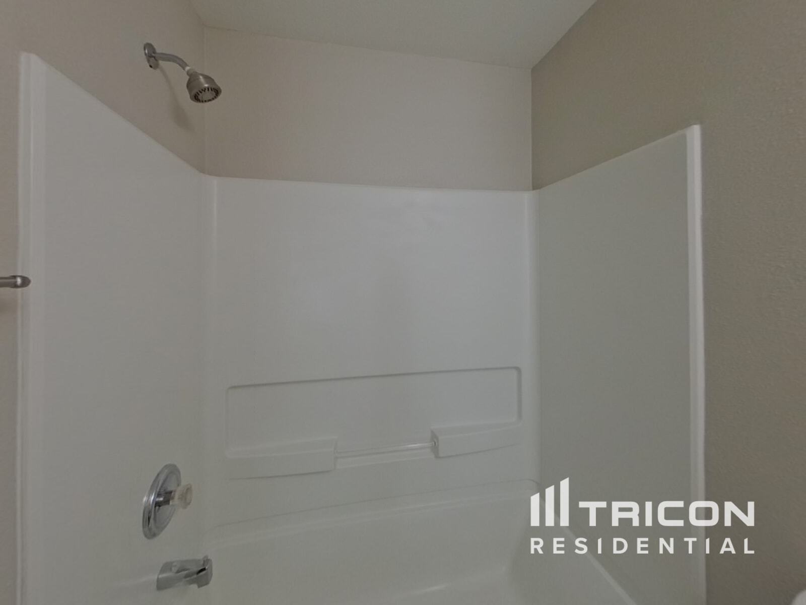 Building Photo - 758 Sinclair Dr