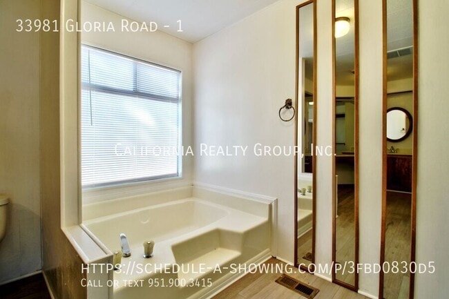 Building Photo - 33981 Gloria Rd